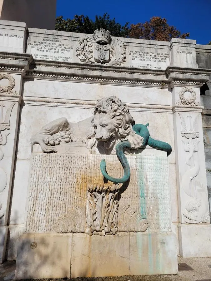 L'Harmonieux Centre Historique Grenoble Διαμέρισμα